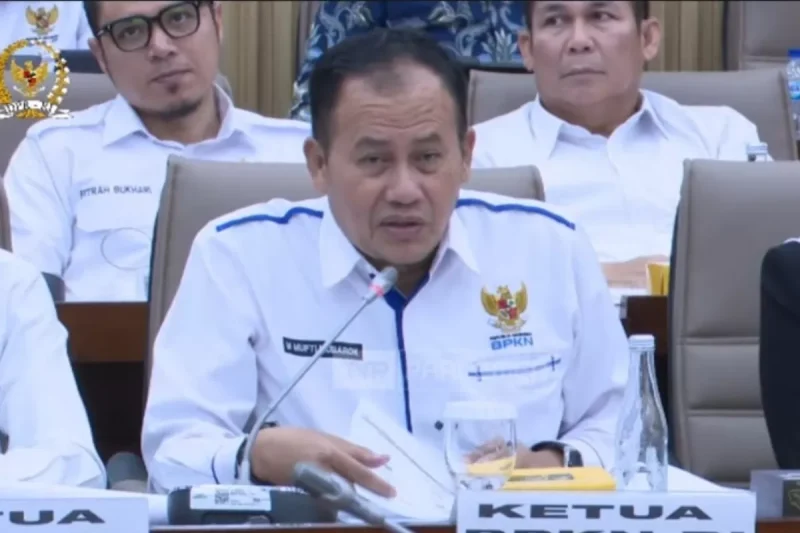 Ketua BPKN Muhammad Mufti Mubarok